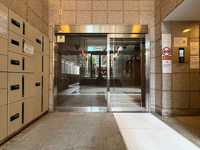 エントランス