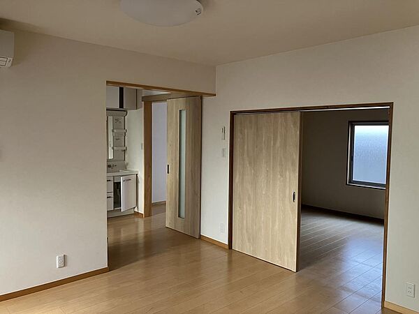 リビング/ダイニング