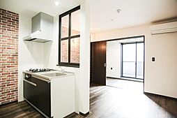 Patina黒崎 205 2階1LDKのリビング/ダイニング