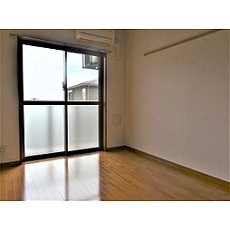 ルクレ津田沼 0107 1階1Kのリビング/ダイニング