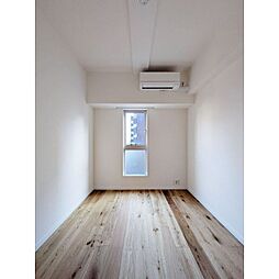 オーパスホームズ八丁堀 0801 8階1LDKのリビング/ダイニング