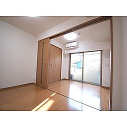 ルクレ代田橋 0404 4階2Kのリビング/ダイニング