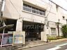 周辺：小松保育園 徒歩5分。 380m
