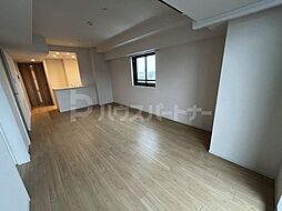 リーフシティ市川　ザ・レジデンス 8階1SLDKのリビング/ダイニング