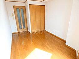 ヴァンテアンII 2階1Kのリビング/ダイニング