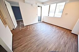 コスモ市川 9階1LDKのリビング/ダイニング