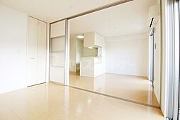 モダンコート クレシア 1階2LDKのリビング/ダイニング