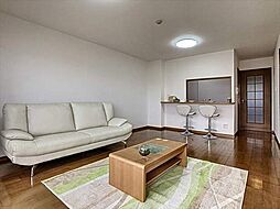 JR宇野線 大元駅 徒歩20分の賃貸マンション 5階3LDKのリビング/ダイニング