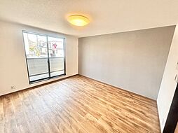 JR山陽本線 高島駅 徒歩20分の賃貸アパート 1階1Kのリビング/ダイニング