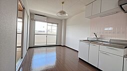 JR津山線 法界院駅 5.2kmの賃貸アパート 2階2LDKのリビング/ダイニング