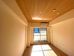 チュリス幸町 5階ワンルームのリビング/ダイニング