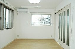 ファーストステージ大供 3階1LDKのリビング/ダイニング