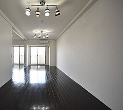 アルファレガロ西古松 5階1LDKのリビング/ダイニング