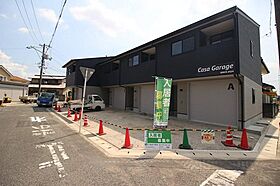 岡山県岡山市北区西崎2丁目（賃貸アパート1LDK・1階・87.90㎡） その1