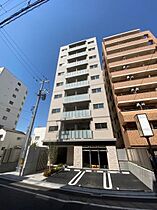 岡山県岡山市北区中山下2丁目（賃貸マンション1LDK・8階・50.35㎡） その1