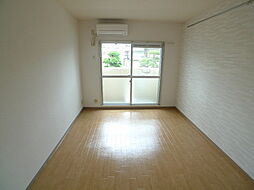 バス 野球場口下車 徒歩1分の賃貸マンション 4階1Kのリビング/ダイニング