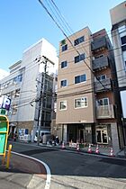 岡山県岡山市北区田町1丁目（賃貸マンション1LDK・2階・42.79㎡） その1