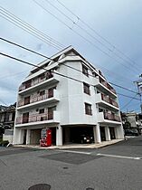 シャトレイユ  ｜ 兵庫県神戸市垂水区泉が丘３丁目（賃貸マンション2LDK・3階・52.06㎡） その1