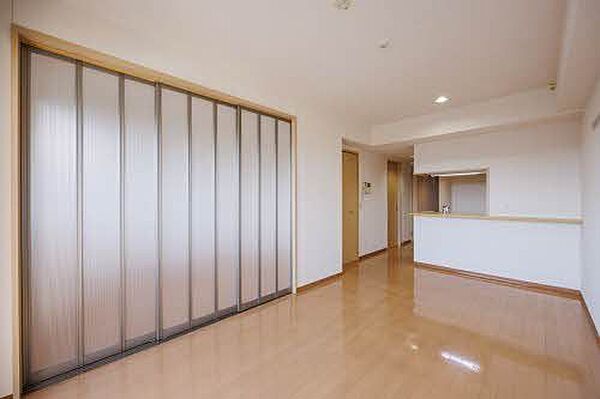 シャーメゾンステージ　広瀬通