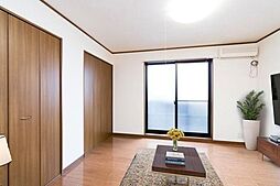 アンプルール　ブア　オリヴィエ　オドラ 203 2階1Kのリビング/ダイニング