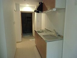 グレイシャス五日市 703 7階1Kのリビング/ダイニング