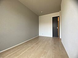 アレフガルド楽々園 1階ワンルームのリビング/ダイニング