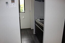 グラース・エム 101 1階1Kのリビング/ダイニング