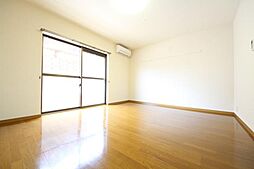 ファミール西町 32 3階1DKのリビング/ダイニング