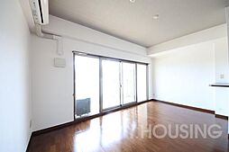 ヴァンドーム弐番館 402 4階1LDKのリビング/ダイニング