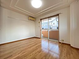 メゾン・アイリス 105 1階1Kのリビング/ダイニング