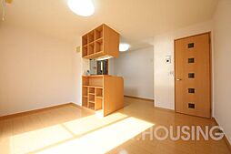 コーポK E棟 201 2階1LDKのリビング/ダイニング