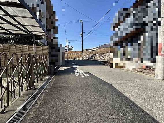 前面道路幅員約...