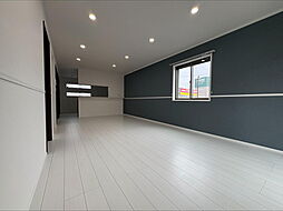 GloriaII 103 2階3LDKのリビング/ダイニング