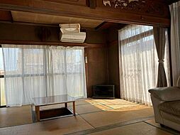 大字篠塚　中古戸建 5DKのリビング/ダイニング