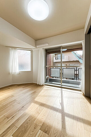 洋室 代々木ロイヤルマンション 3階/-