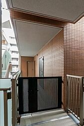 ポーチ付きなのでプライベート性高めなのもうれしい。