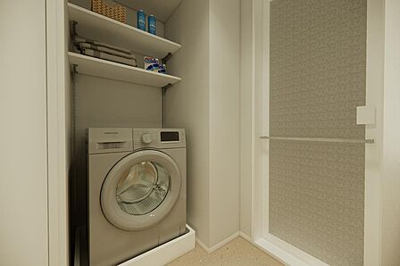 背面には、洗濯機置き場が配されています。CG画像のご用意はございませんが、ユニットバスは1216サイズで浴室乾燥機付きです。※CGイメージ