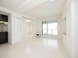 ノヴァ大通ＩＩ 8階2LDKのリビング/ダイニング