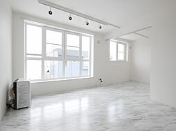 ミュンヘンスクエアＩ番館 5階3LDKのリビング/ダイニング