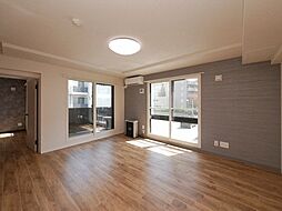 Ｃｏｎｔｒａｉｌ月寒 2階3LDKのリビング/ダイニング