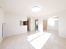 グランディールＮ15 4階2LDKのリビング/ダイニング