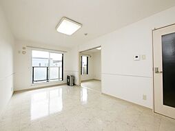 グランメールクラッセ13 1階1LDKのリビング/ダイニング