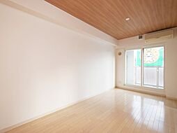 ルラシオン北9条通 4階2LDKのリビング/ダイニング