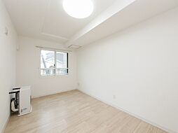 ラフィーネ西町北 4階1LDKのリビング/ダイニング