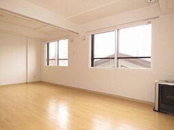 ブランドールプレミア 5階1LDKのリビング/ダイニング