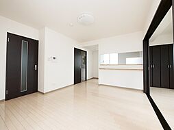 円山シャトー桂和医大前 9階1LDKのリビング/ダイニング