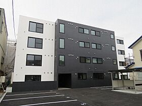 ラ・カーサフェリーチェ  ｜ 北海道札幌市東区本町一条2丁目（賃貸マンション2LDK・1階・60.86㎡） その1