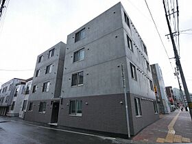 ａｓａｓ　ＫＯＴＯＮＩ  ｜ 北海道札幌市西区二十四軒四条7丁目（賃貸マンション1LDK・2階・30.36㎡） その1