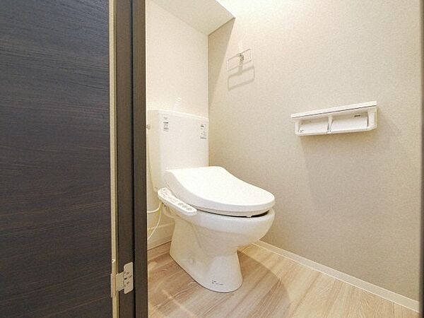 apartment 北海道札幌市西区二十四軒一条５丁目1-2　ラ・ポール二十四軒2号館107号室