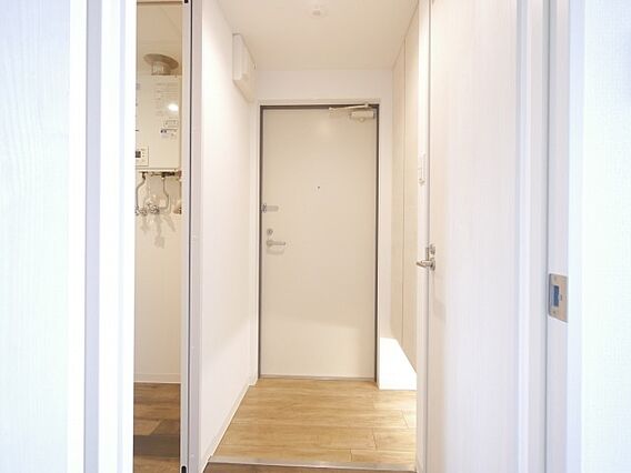 AmazingRoseseason1_内装_6